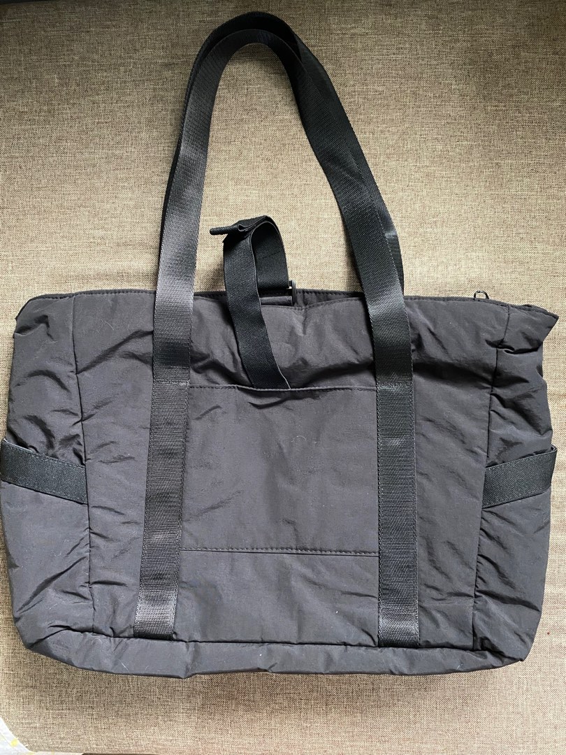 Bagsmart Tote Bag, Women's Fashion, Bags & Wallets, Tote Bags on Carousell