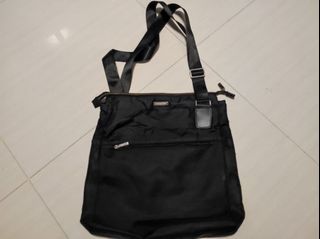 (Category: ) located in . Submitted by ubuy05 (Listing ID 1263397763, Image 1). Description: .