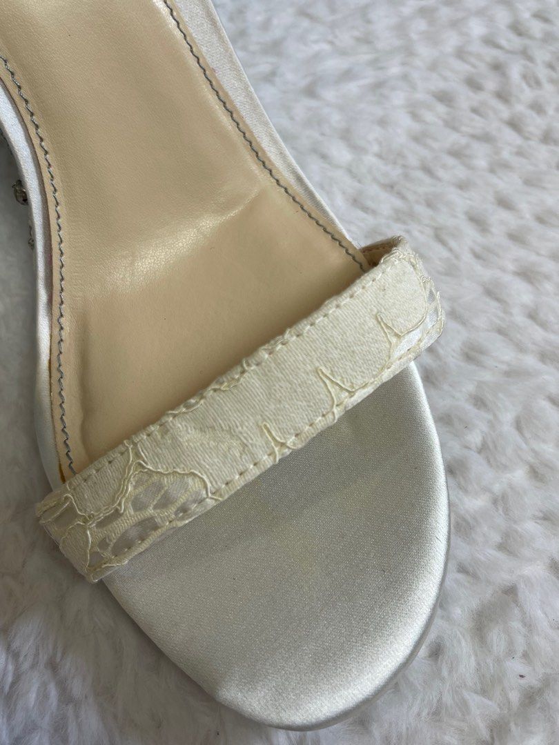 Betsey johnson discount alisa wedge