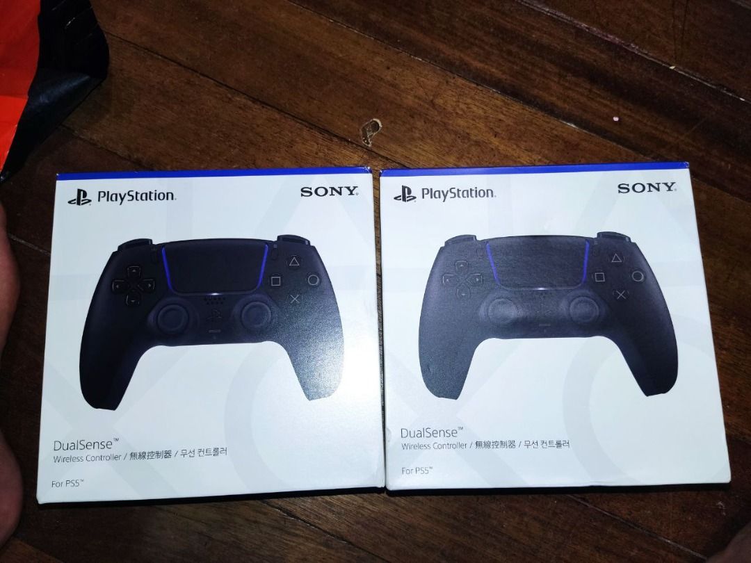 BNew Sealed Dualsense PS5 Controller Midnight Black (Category: Controllers) located in Marilao. Submitted by calibre027 (Listing ID 1263371047, Image 1). Description: BNew Sealed Dualsense PS5 Controller Midnight Black 🔥Brand New Sealed unit / 3399 nalang 🔥Latest revision of Dualsense 🔥Can give copy of receipt, local unit with warranty 👉 meetup - Anonas, Quezon City / pwede sm north, trinoma upon schedule nga lang / meycauayan or marilao bula