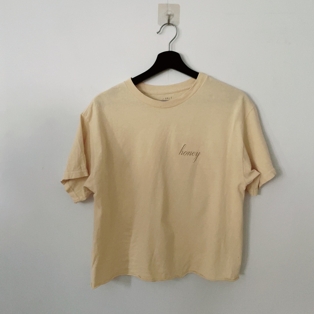 Brandy melville honey crewneck outlet