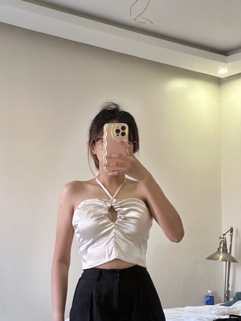 FRAME Draped Textured Silk Halter Top in Cabernet , Size X-Small