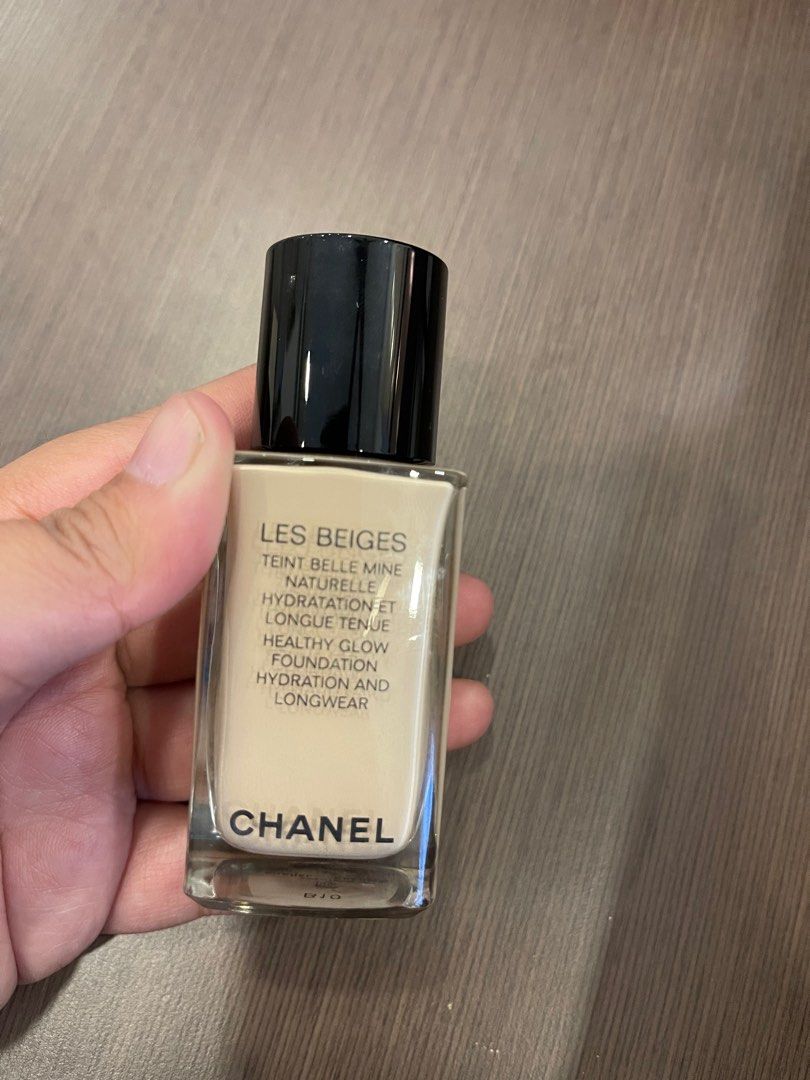 Chanel les beiges foundation healty glow foundation hydration and longwear,  Beauty & Personal Care, Face, Makeup on Carousell