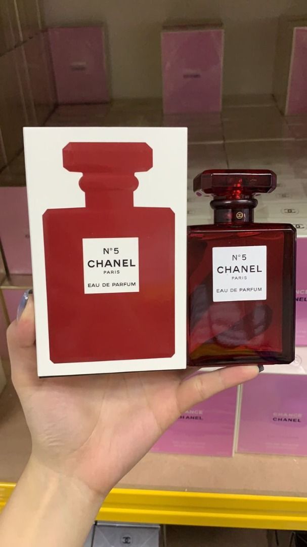 Chanel No 5 Eau de Parfum Red Edition Chanel, Beauty & Personal