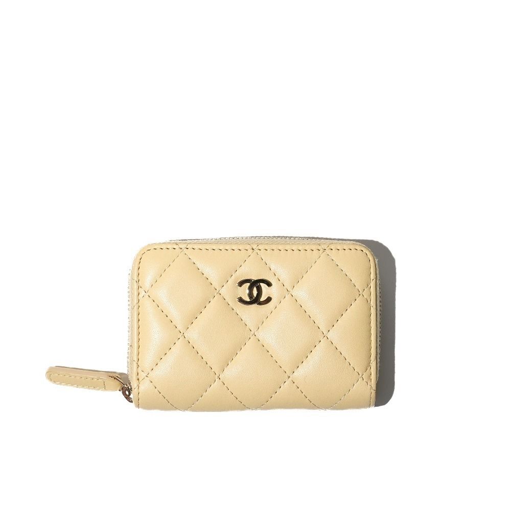 Chanel Zippy Coinpurse/cardholder, Luxury, Bags & Wallets on Carousell