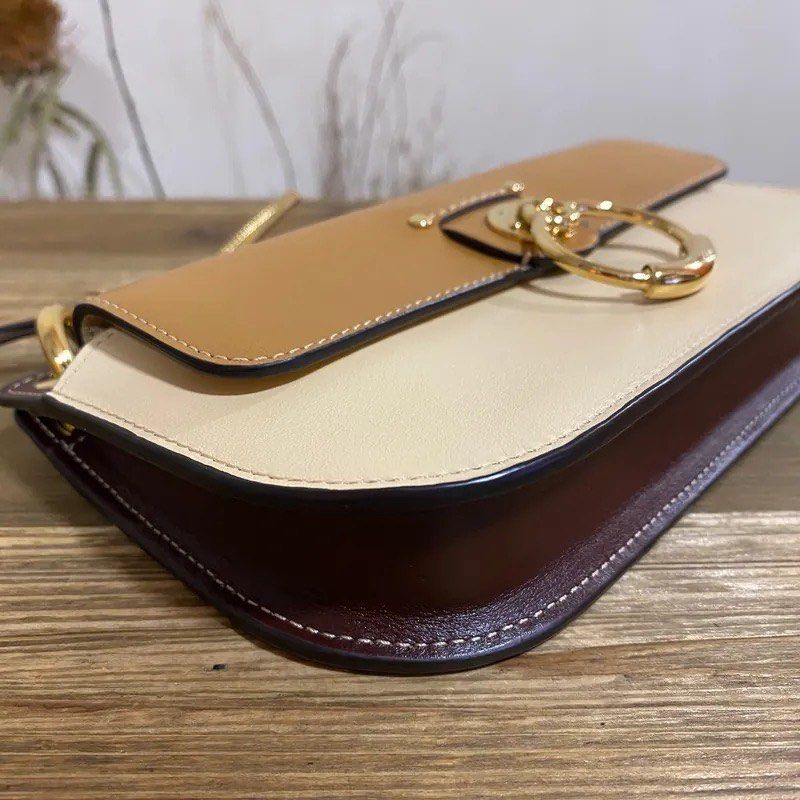 Chloe tess 2025 chain wallet