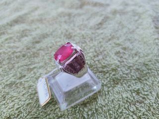 cincin ikatan Perak asli red ruby, cantik bersih dan unik, jenis yang jarang jumpa, untuk dilego kepada yang berminat, Yang jauh juga di pos segera...