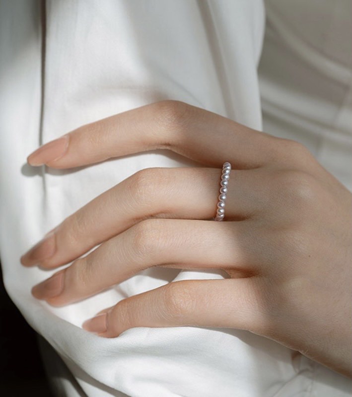 Classic Stack Pearl Ring, Women's Fashion, Jewelry & Organisers, Rings on  Carousell