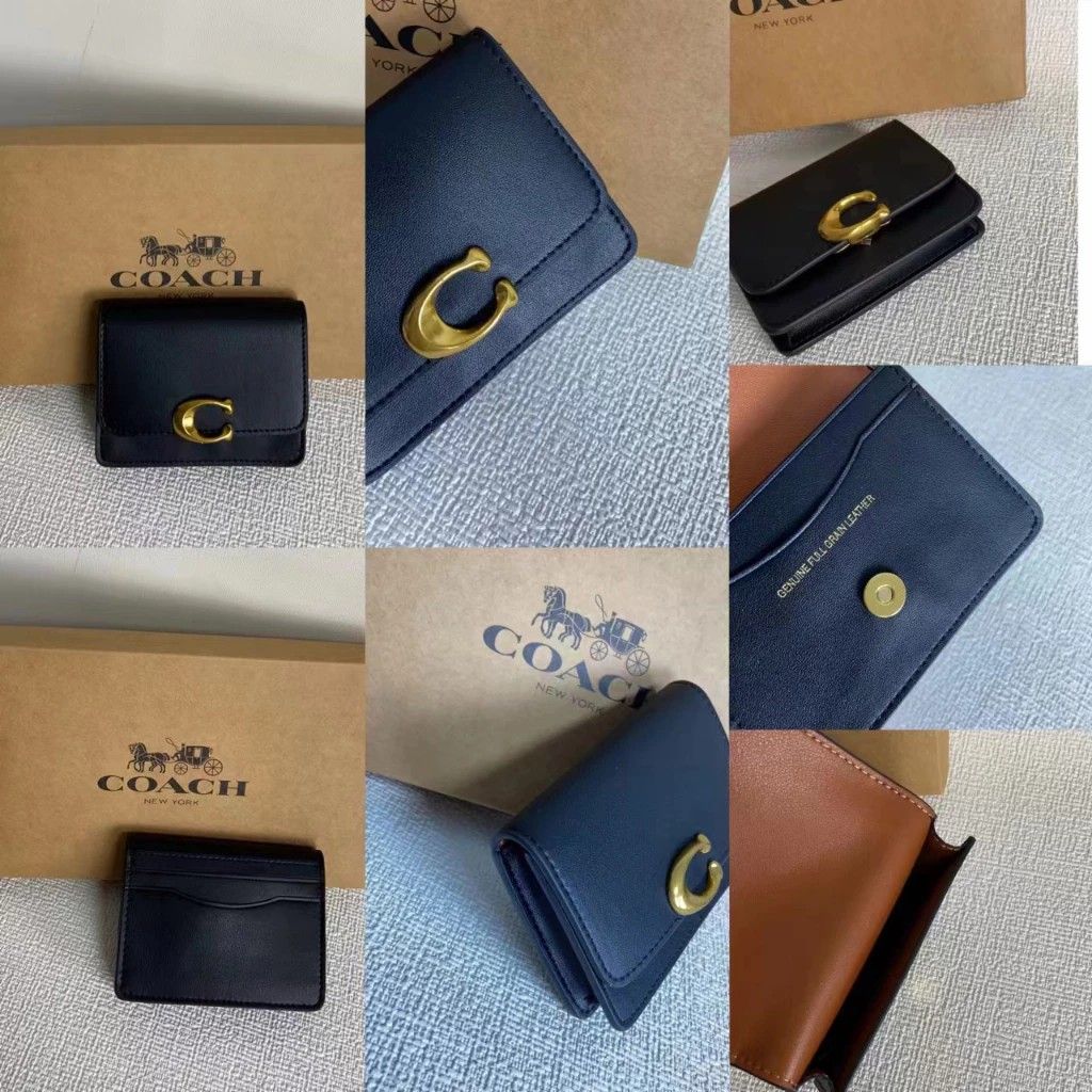 Coach Women Wallet Latest Sleek Design