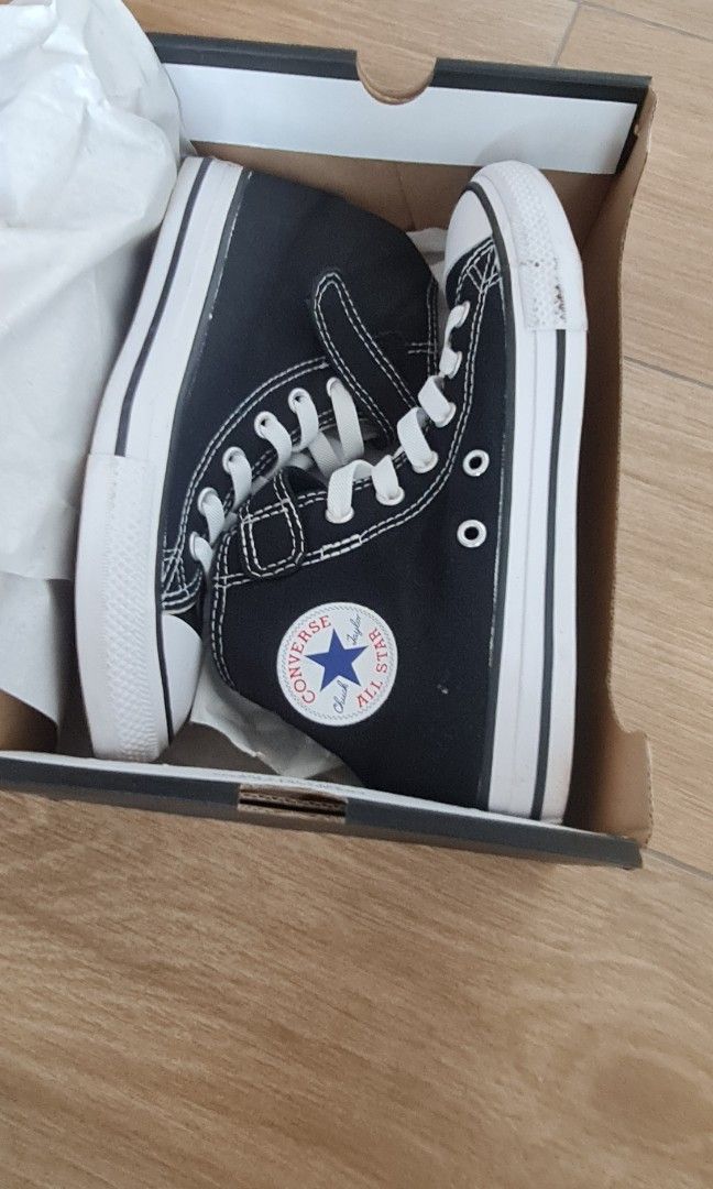 Converse Youth Luxury Sneakers Footwear on Carousell