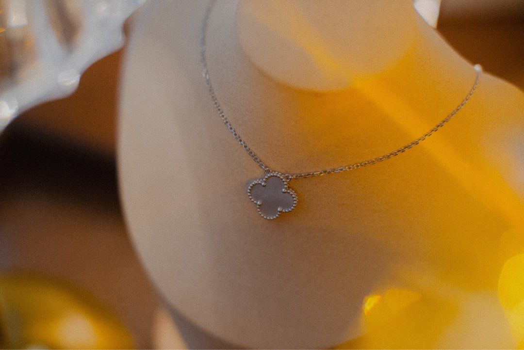 Custom white gold necklace sale