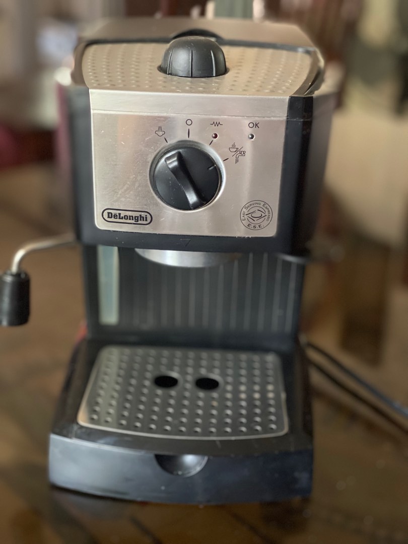 DeLonghi Espresso Maker, TV & Home Appliances, Kitchen Appliances