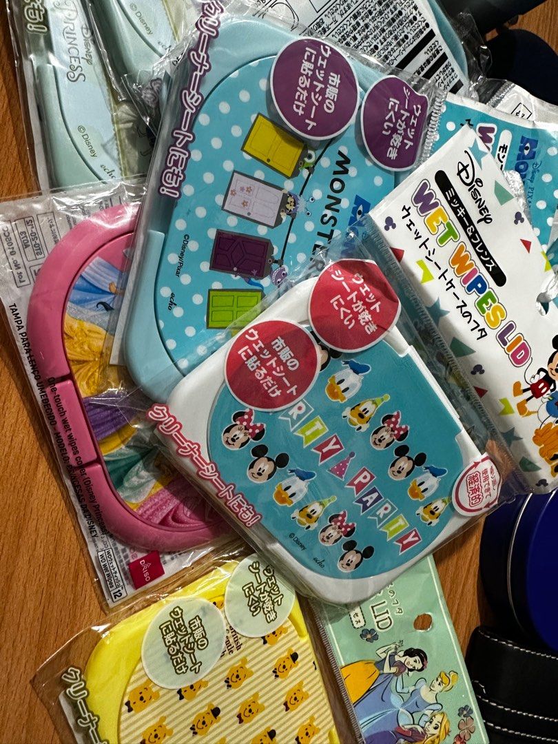 Disney Wet Wipes Lid (Category: Diapers & Baby Wipes) located in Manila. Submitted by eicho (Listing ID 1263474981, Image 1). Description: Disney Wet wipes lid 5 pcs for 100.