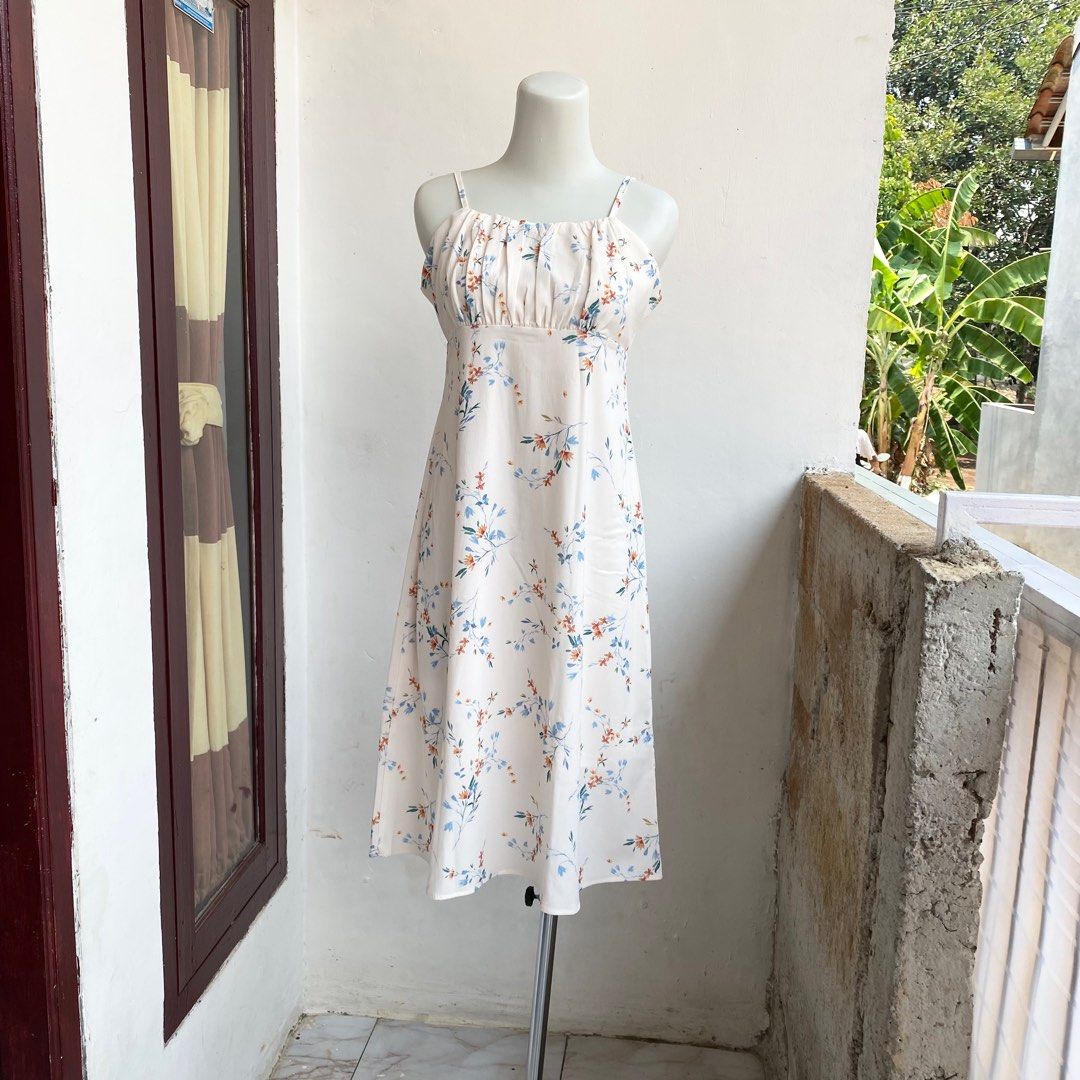 DRESS TANKTOP DRESS BUNGA BUNGAN DRESS FLOWER Fesyen Wanita