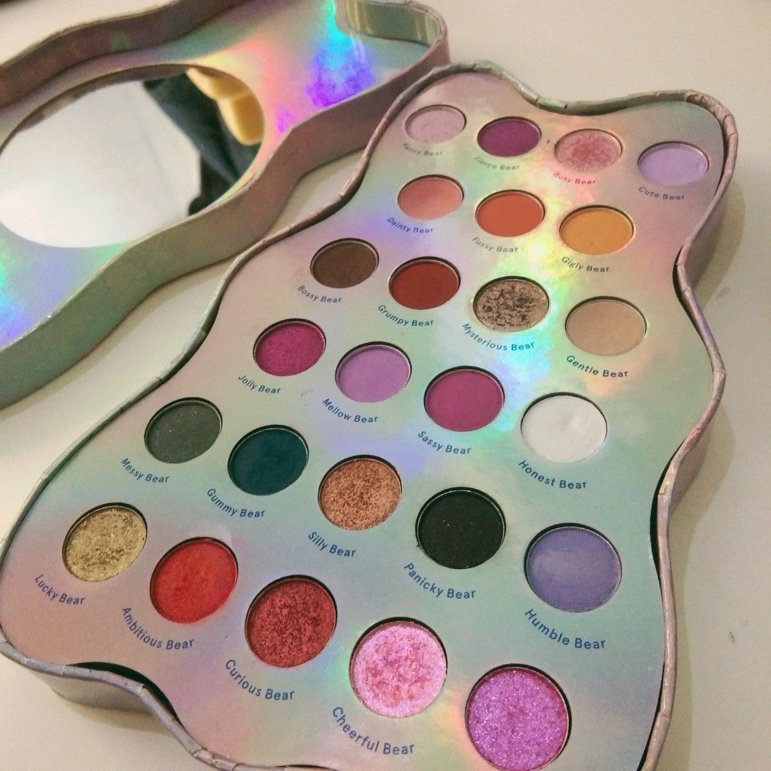 Eyeshadow pallete Dear Me Beauty x Yupi (preloved, 2 warna terpakai