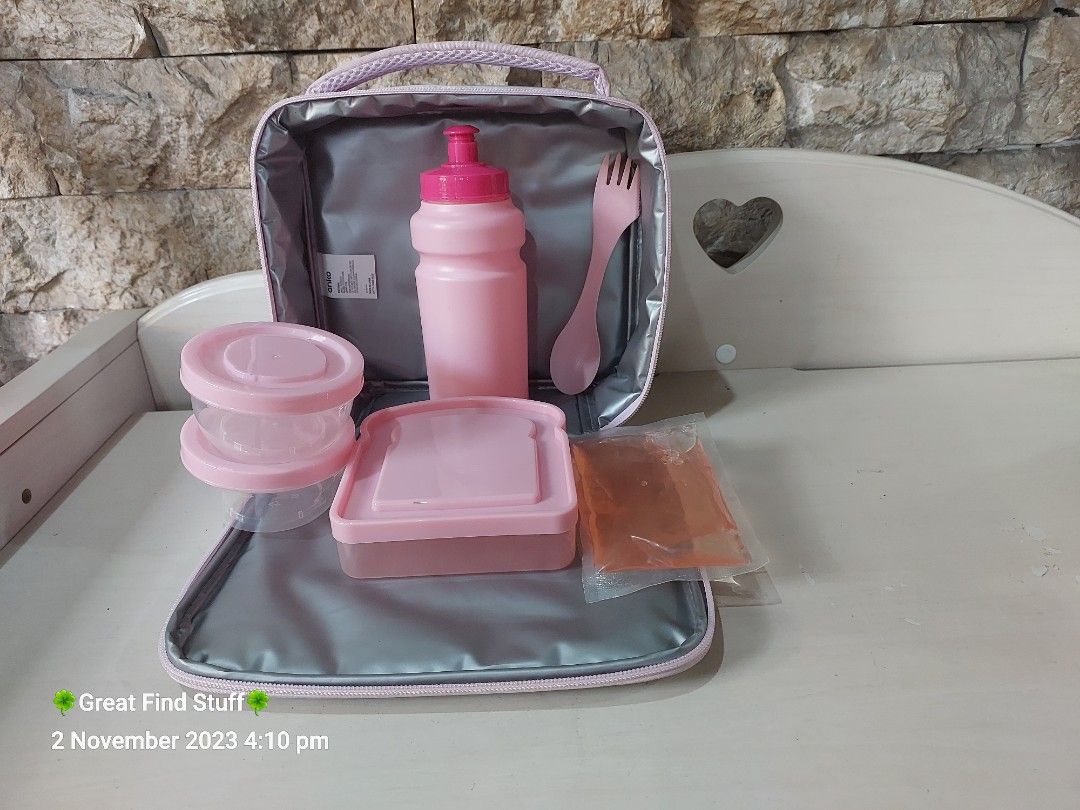 [GFS] Anko Lunch Bag Set (Category: Food Organization & Storage) located in Quezon City. Submitted by greatfindstuff (Listing ID 1263461263, Image 1). Description: Wooden Construction Train Set Brand: Anko 📌 Condition / Issues • Never been used • Need wash, due to storage • with small slit at the bottom part of the bag (picture 6) • lunch box and bottle water never been used 📍 Location Novaliches, Quezon City • Lalamove • Grab • Toktok • Self p