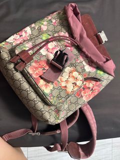 429020 GG Supreme Eden Backpack Small – Keeks Designer Handbags