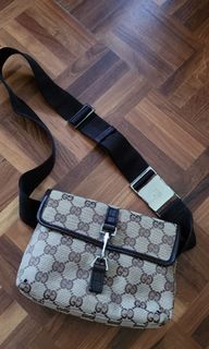 (Category: ) located in . Submitted by kittycollections (Listing ID 1263366011, Image 1). Description: .
