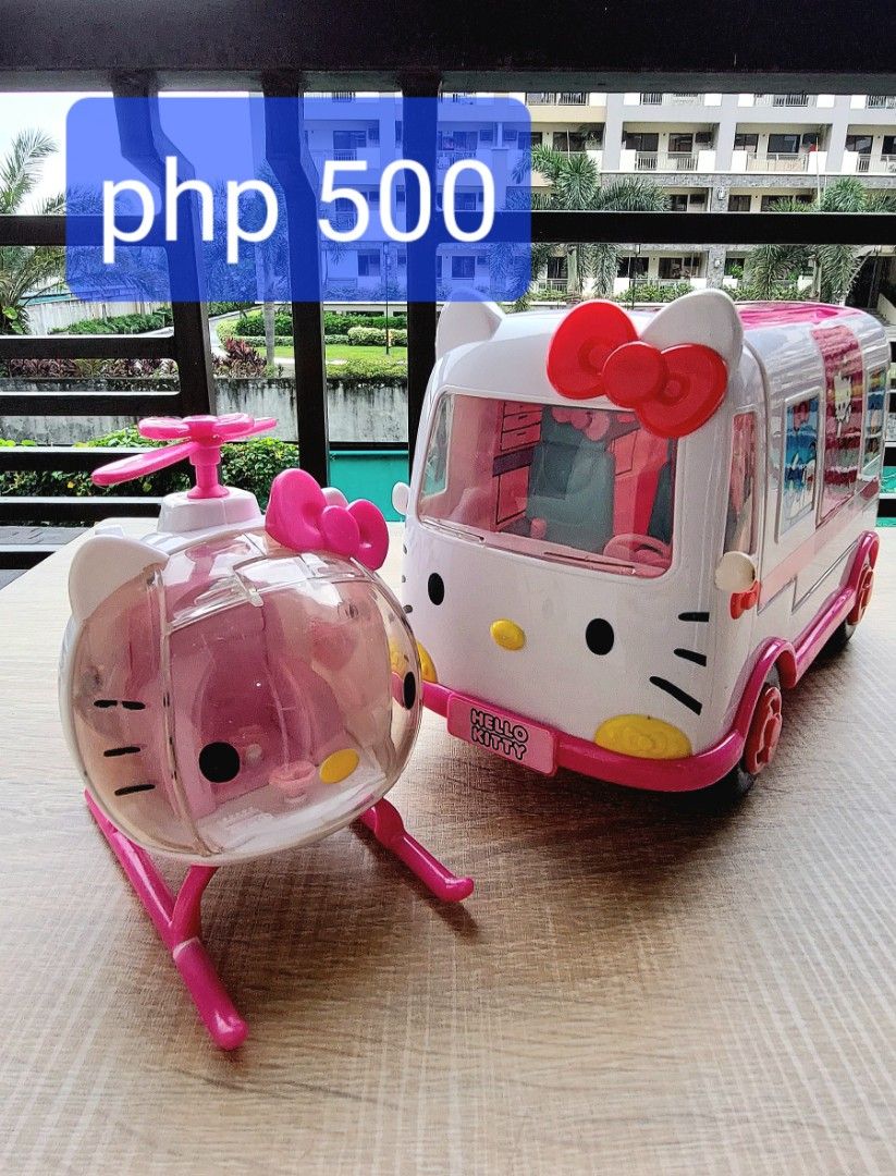 Hello kitty ambulance and helicopter outlet