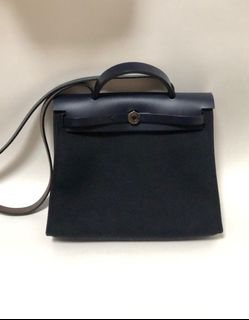 （分類：）位於 。 由 fong1206 提交（商品編號 1263474678，圖片 1）。簡介： 。