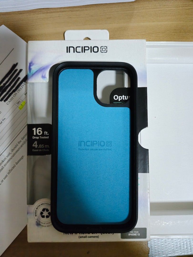 Incipio Iphone 13 case (Category: Cases & Covers) located in Manila. Submitted by p4ulry (Listing ID 1263473147, Image 3). Description: Case that absorbs heat, suffiecient drop protection and 5G optimization.