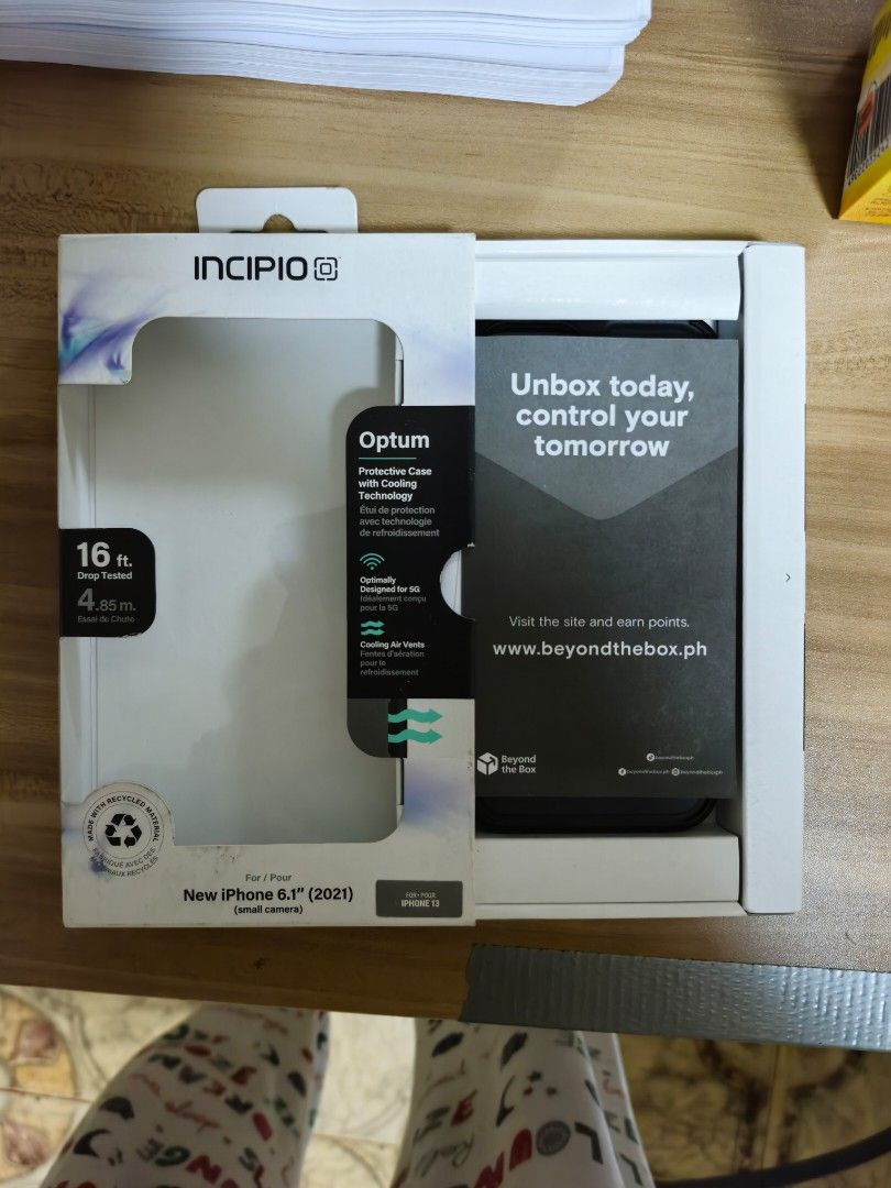 Incipio Iphone 13 case (Category: Cases & Covers) located in Manila. Submitted by p4ulry (Listing ID 1263473147, Image 1). Description: Case that absorbs heat, suffiecient drop protection and 5G optimization.