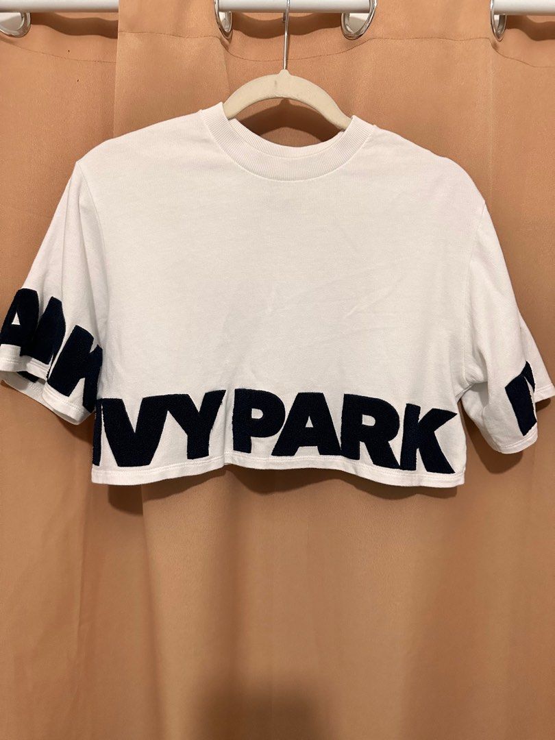 Ivy Park Knitted Logo Crop T-Shirt  Topshop outfit, Ivy park clothing,  Women