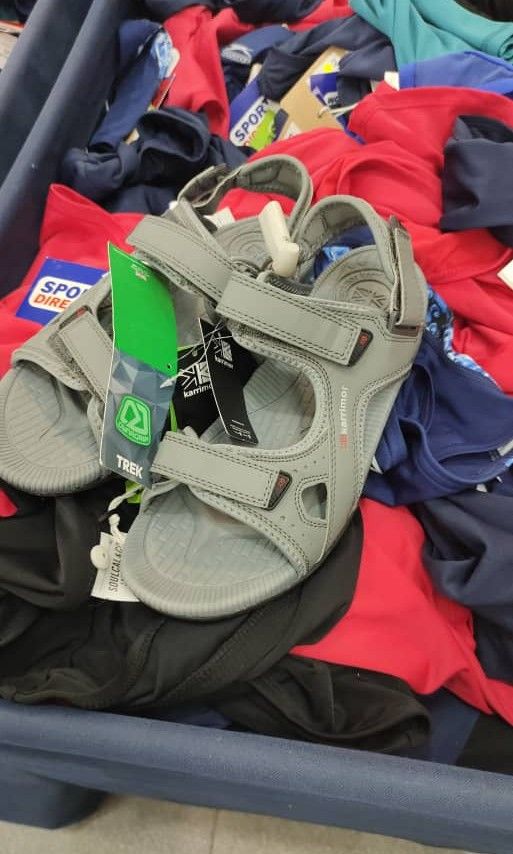 Costco khombu womens hotsell sandals