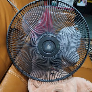 (Category: ) located in . Submitted by ainimickey (Listing ID 1263516540, Image 1). Description: .