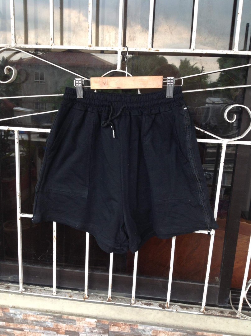 Korean Shorts, Women's Fashion, Bottoms, Shorts on Carousell