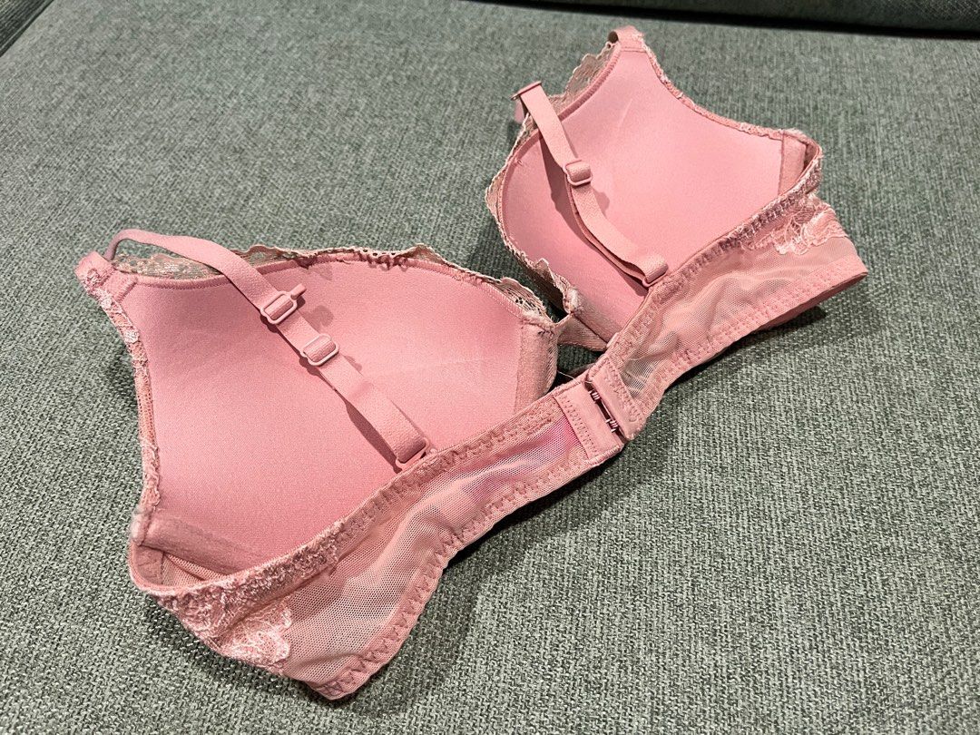 La Senza Bra - Hello Sugar - 34B (Brand New), Women's Fashion, New  Undergarments & Loungewear on Carousell