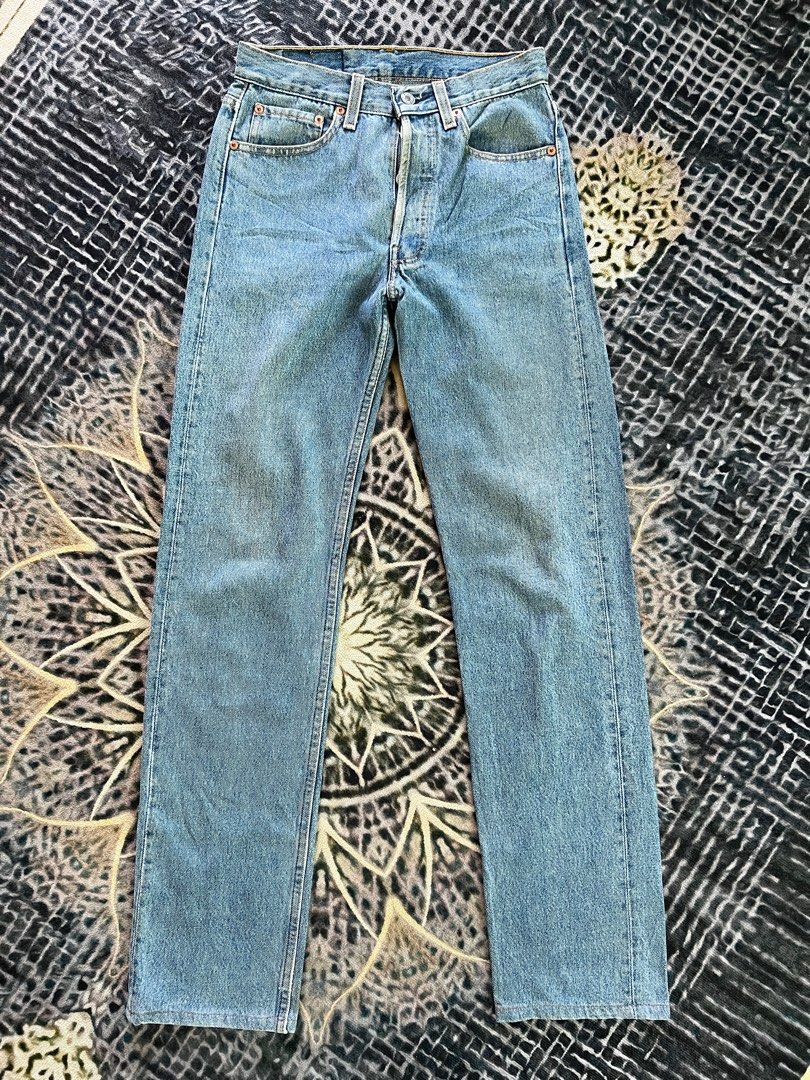 levis 501 28 36 Men s Fashion Bottoms Jeans on Carousell