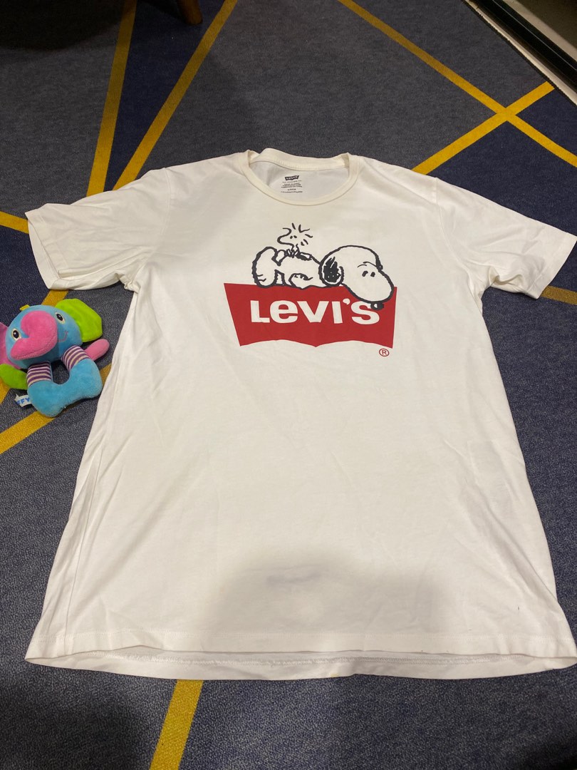 Levis sales cartoon tshirt