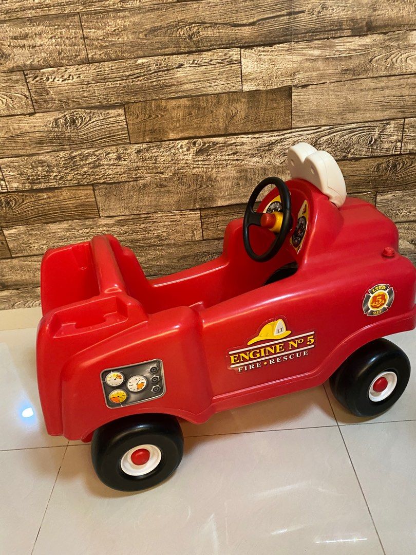 Little tikes fire and rescue best sale truck