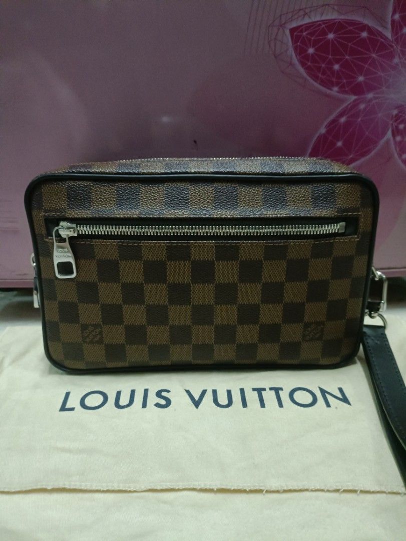 Tas Pouch LV Louis Vuitton Damier Ebene Toiletry Pouch Bag, Fesyen Pria,  Tas & Dompet , Lainnya di Carousell
