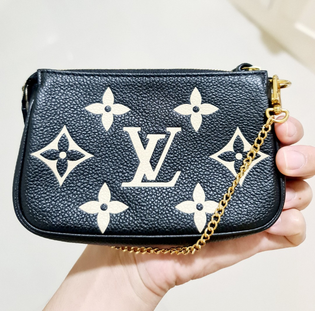 Louis Vuitton LV Trousse Pochette Shoulder Bag, Luxury, Bags & Wallets on  Carousell