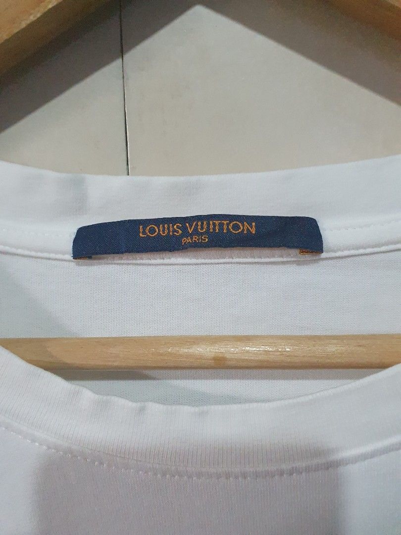 Louis Vuitton White Smoke Logo T-Shirt – Savonches