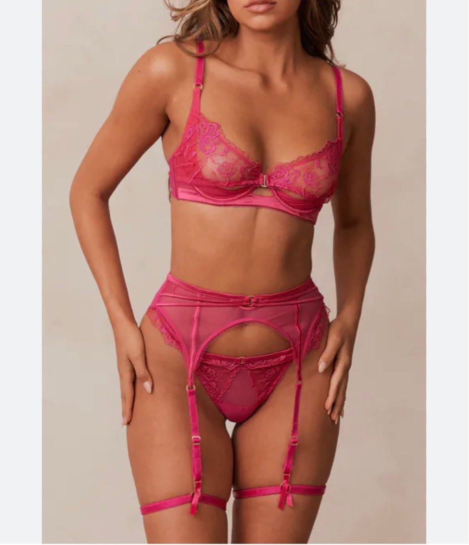 Lounge lingerie set, Women's Fashion, Clothes on Carousell