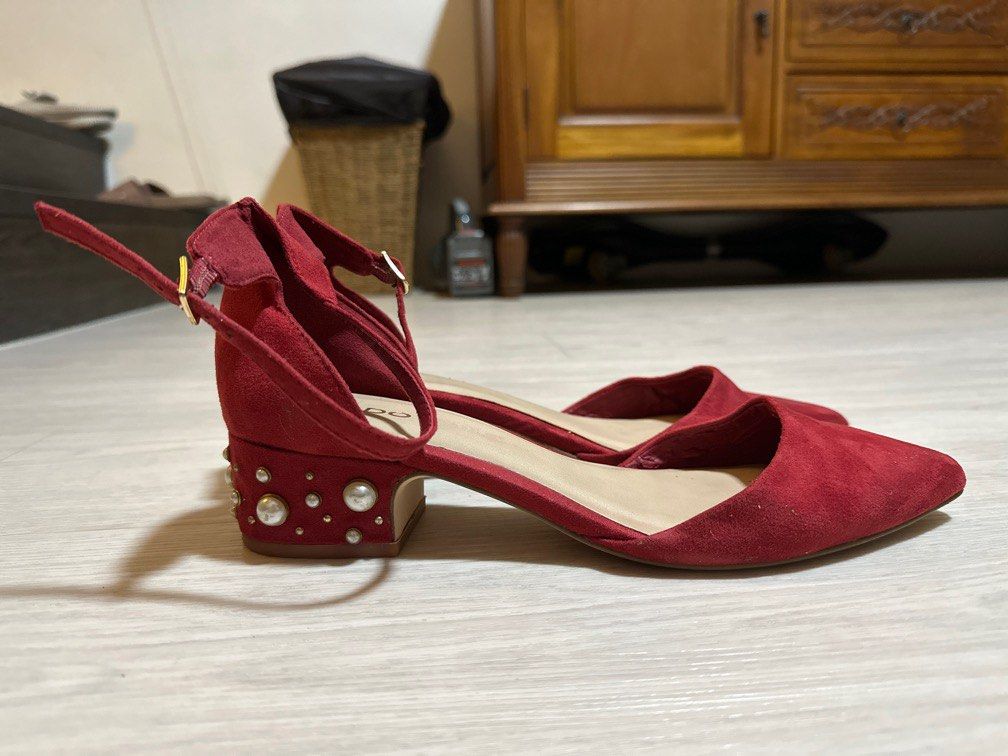 Red heels on sale with pearls