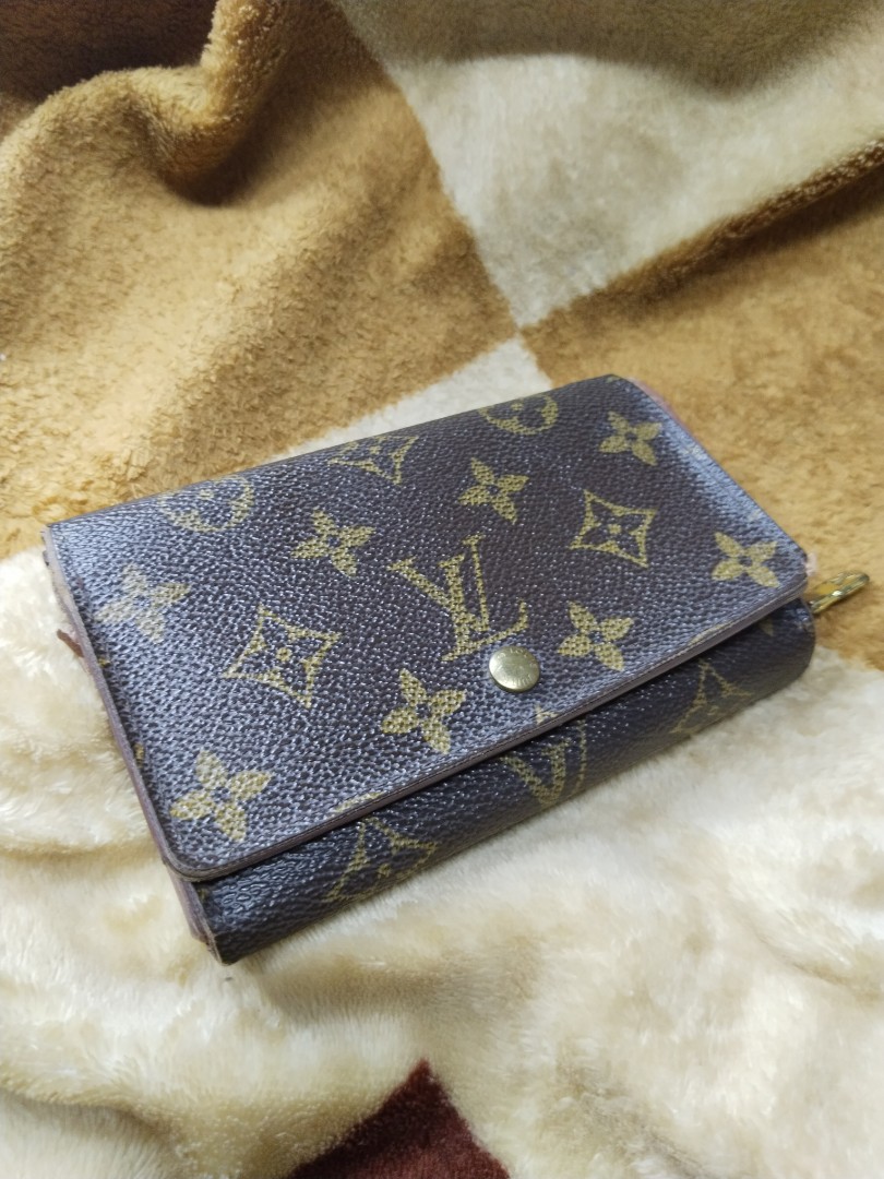 LV - The Elegant Barbie, Luxury, Bags & Wallets on Carousell