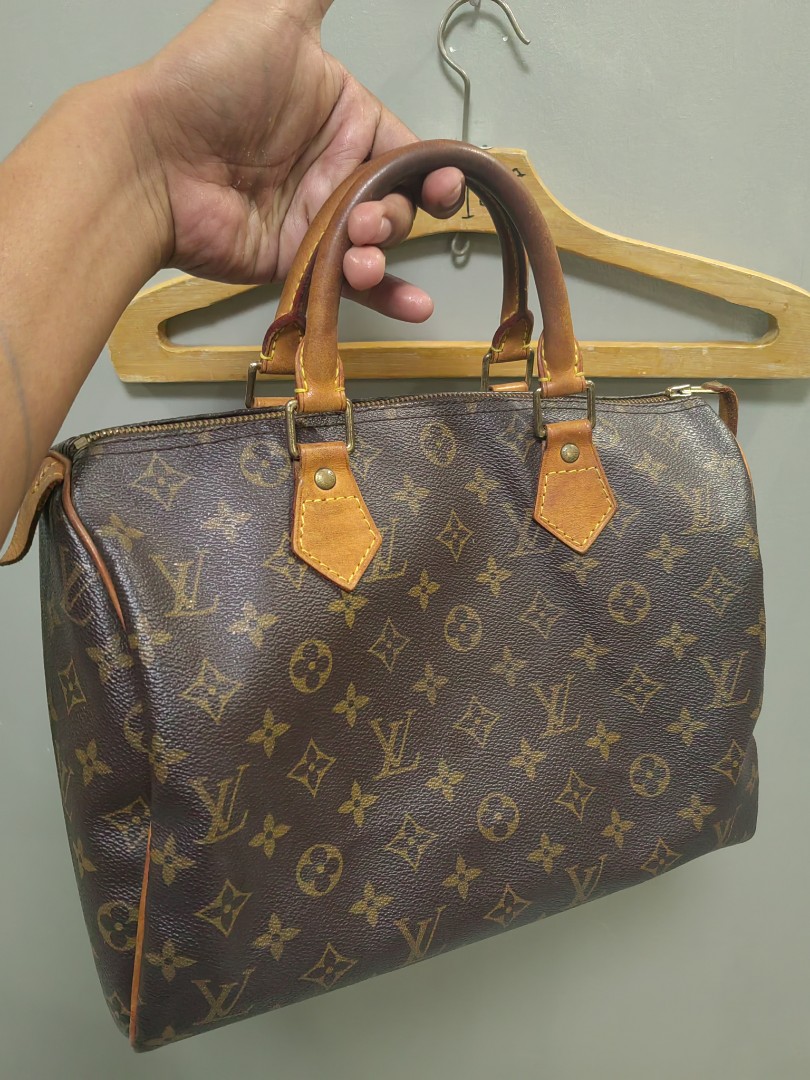LV Van Gogh Speedy 30 cm Limited Edition, Women's Fashion, Bags & Wallets,  Cross-body Bags on Carousell
