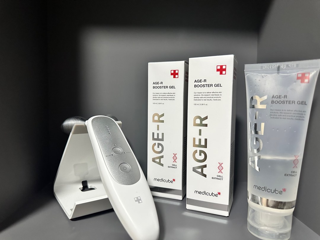 Medicube Age-R Derma EMS Shot, Beauty & Personal Care, Face, Face Care ...