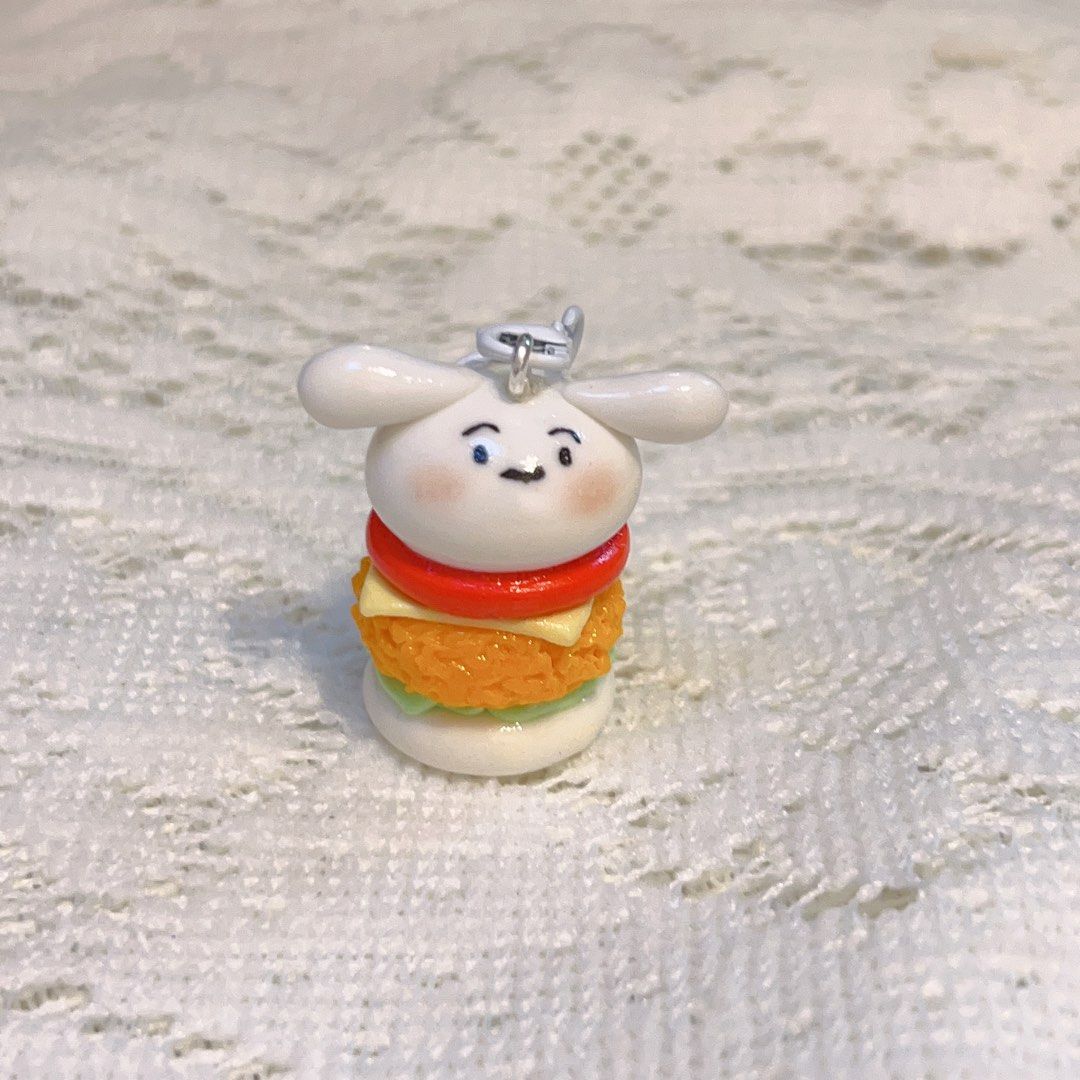 Miniature burger shiro handmake clay ornaments/keychain