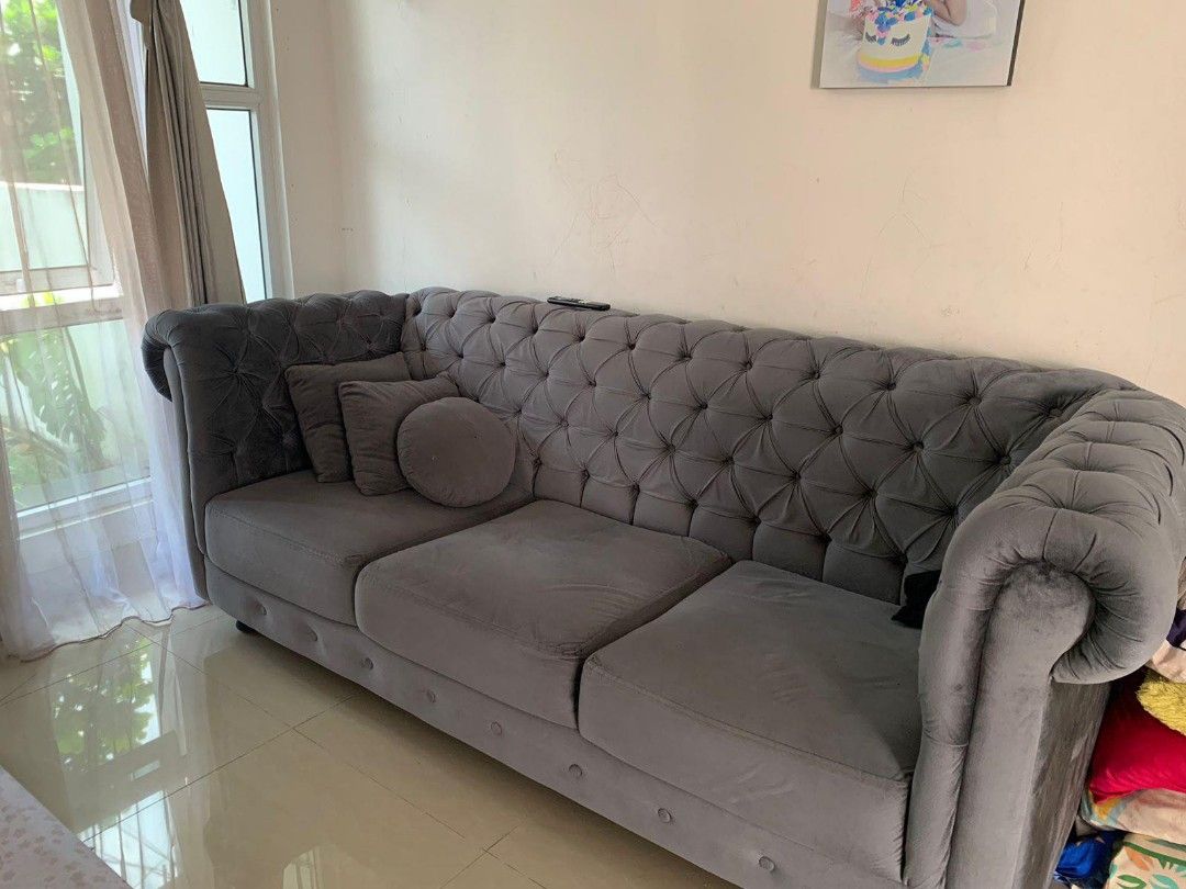 Sofa sales warna grey