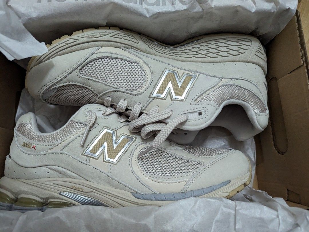 New balance 2002r Moonbeam Men s Fashion Footwear Sneakers on
