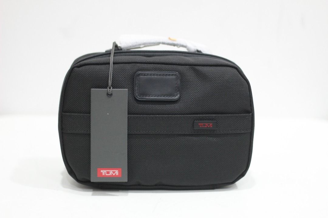 Tumi sales cable bag