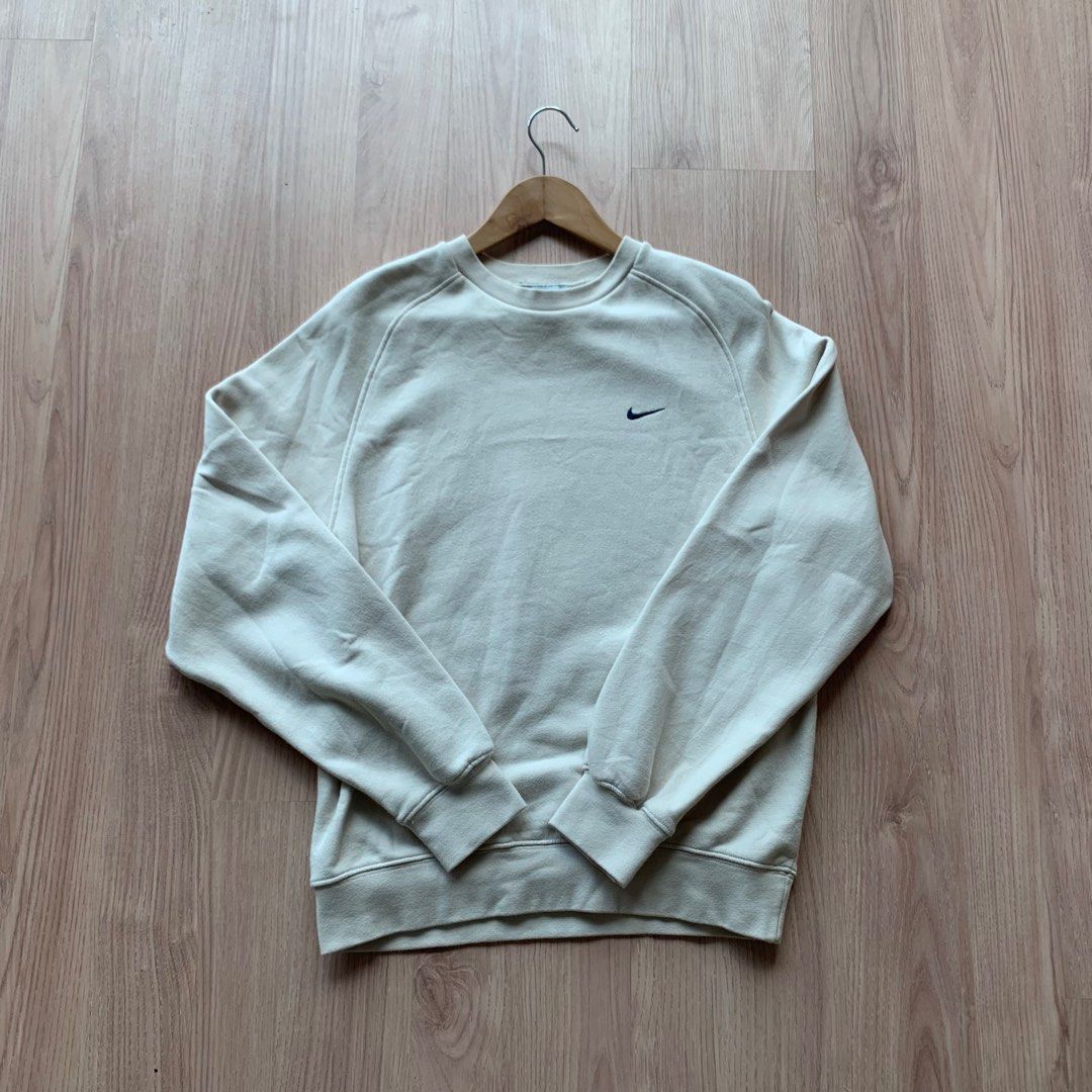 Nike beige clearance sweatshirt vintage