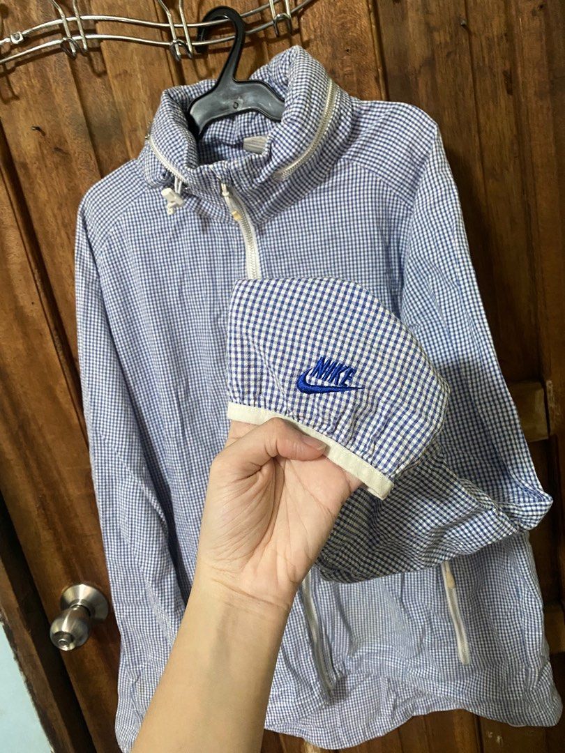 Nike Gingham Jacket (with hidden hood) (Category: Coats, Jackets and Outerwear) located in Manila. Submitted by stuffbybees (Listing ID 1263427490, Image 2). Description: Message me for inquiries! .