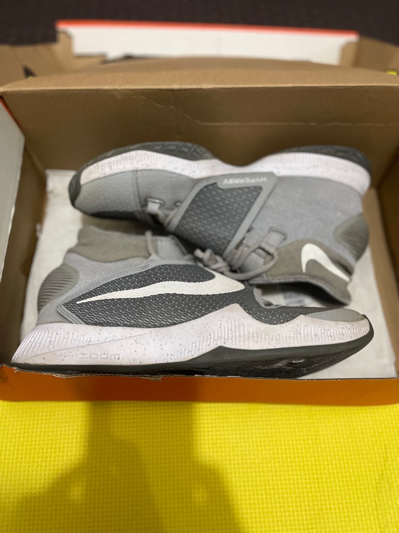 hyperrev basketball shoes