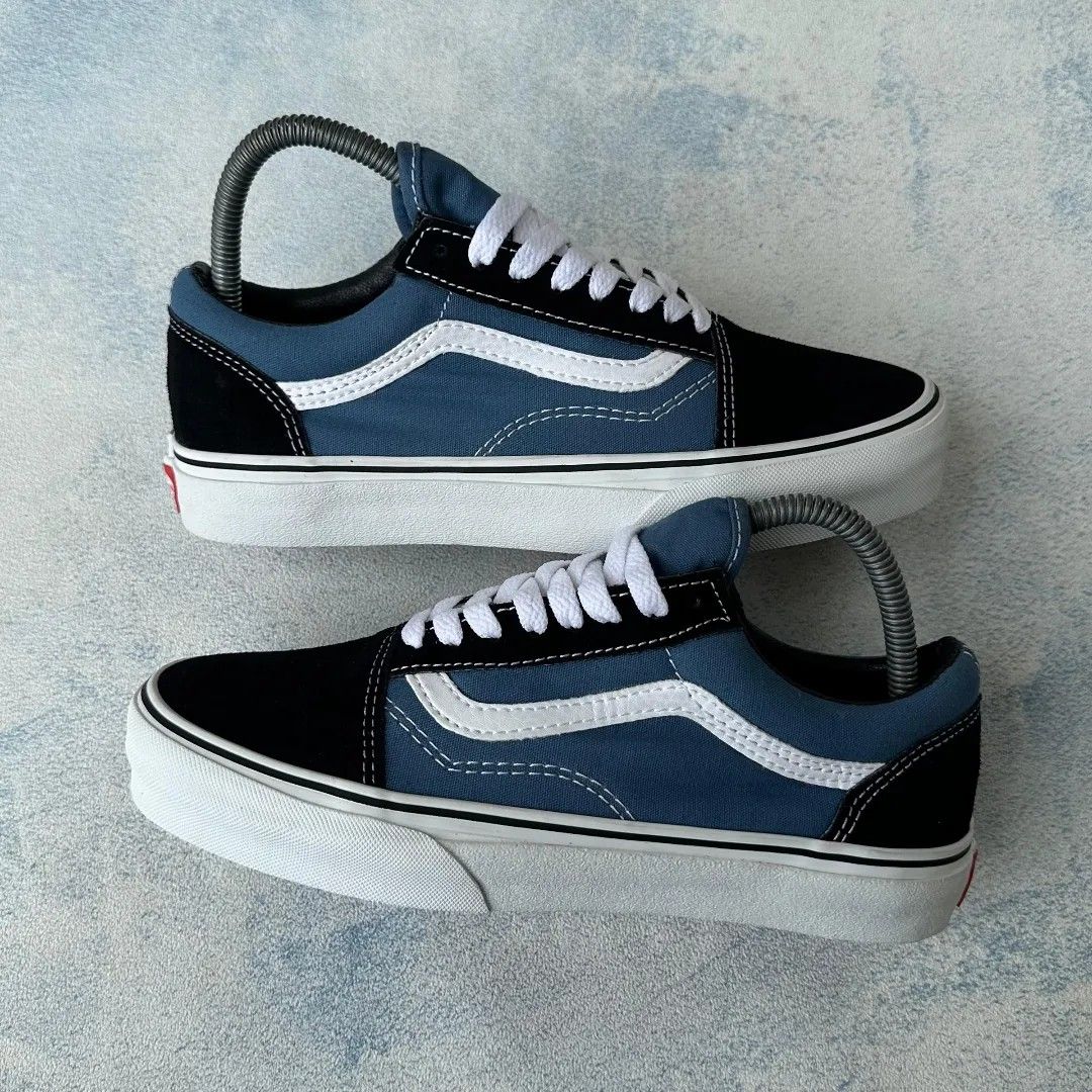 Harga discount vans oldskool